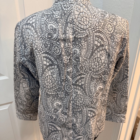 Erin by Erin London Sparkly Silver Jacket – Size PL - Picture 4 of 8